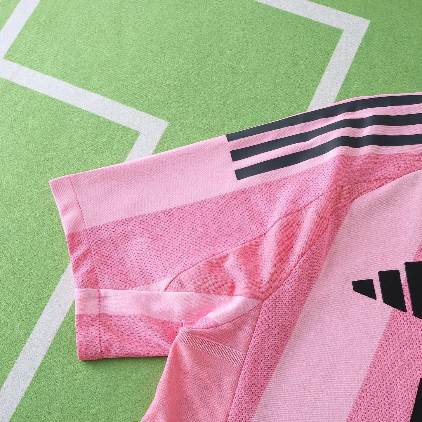 Inter Miami 25/26 Home Player Edition Jersey (Pre Sale)