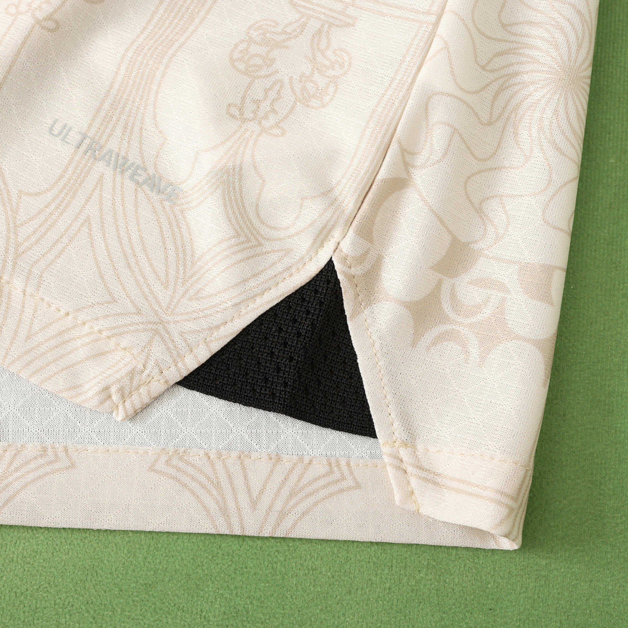 AC Milan 24/25 Co Branded BEIGI