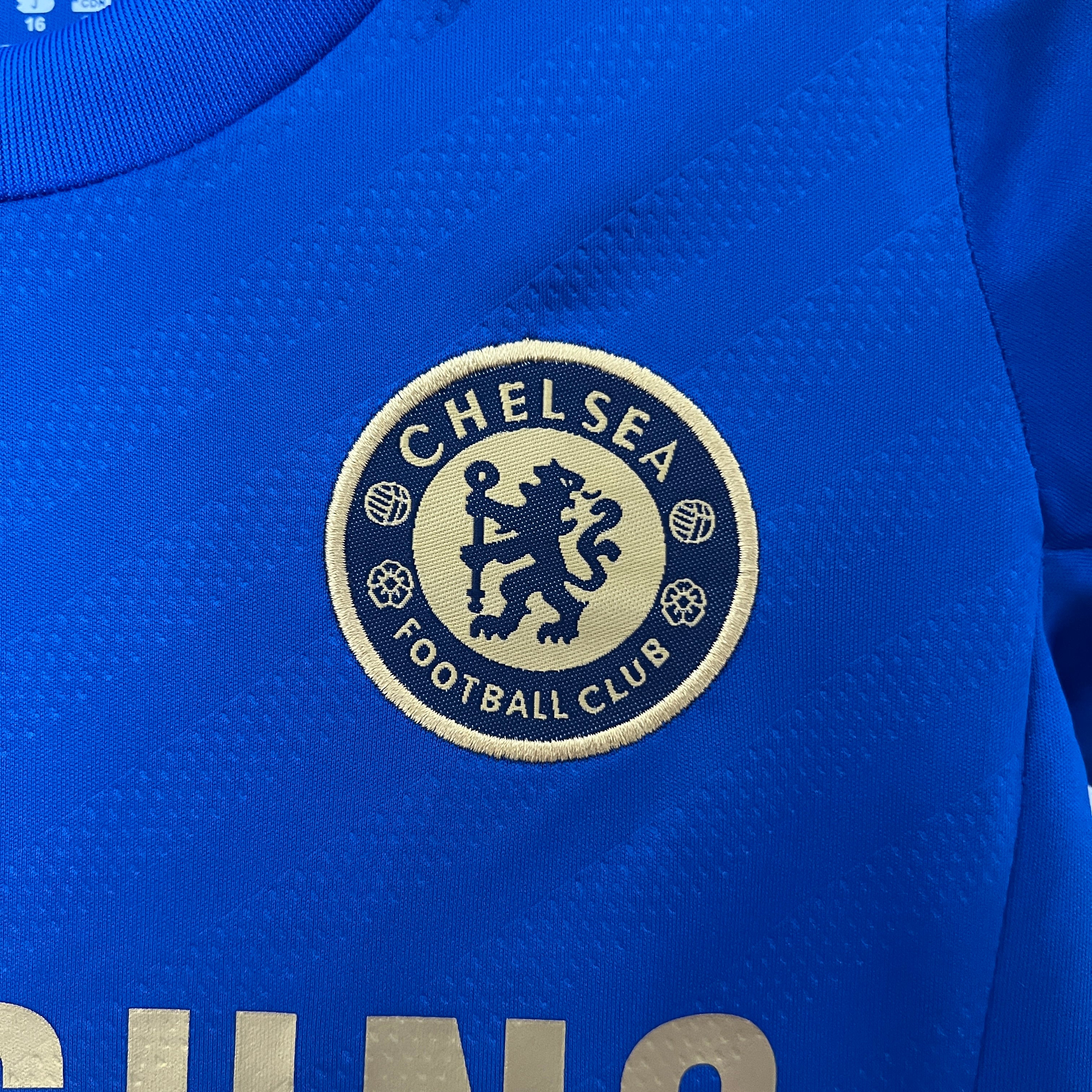 Echipament Chelsea 12/13 acasă pentru copii