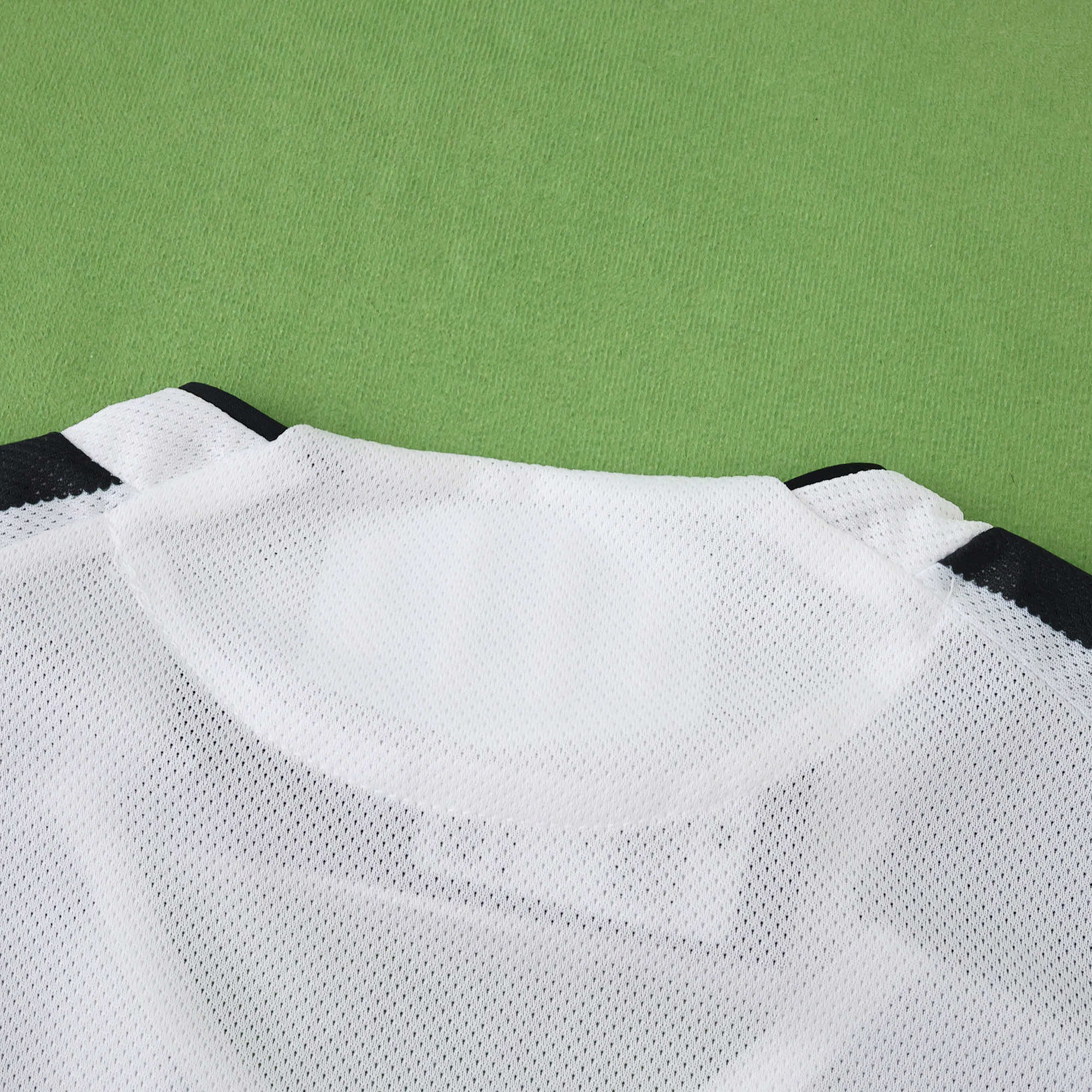 Tricou Juventus 25/26 ediție acasă pentru jucători