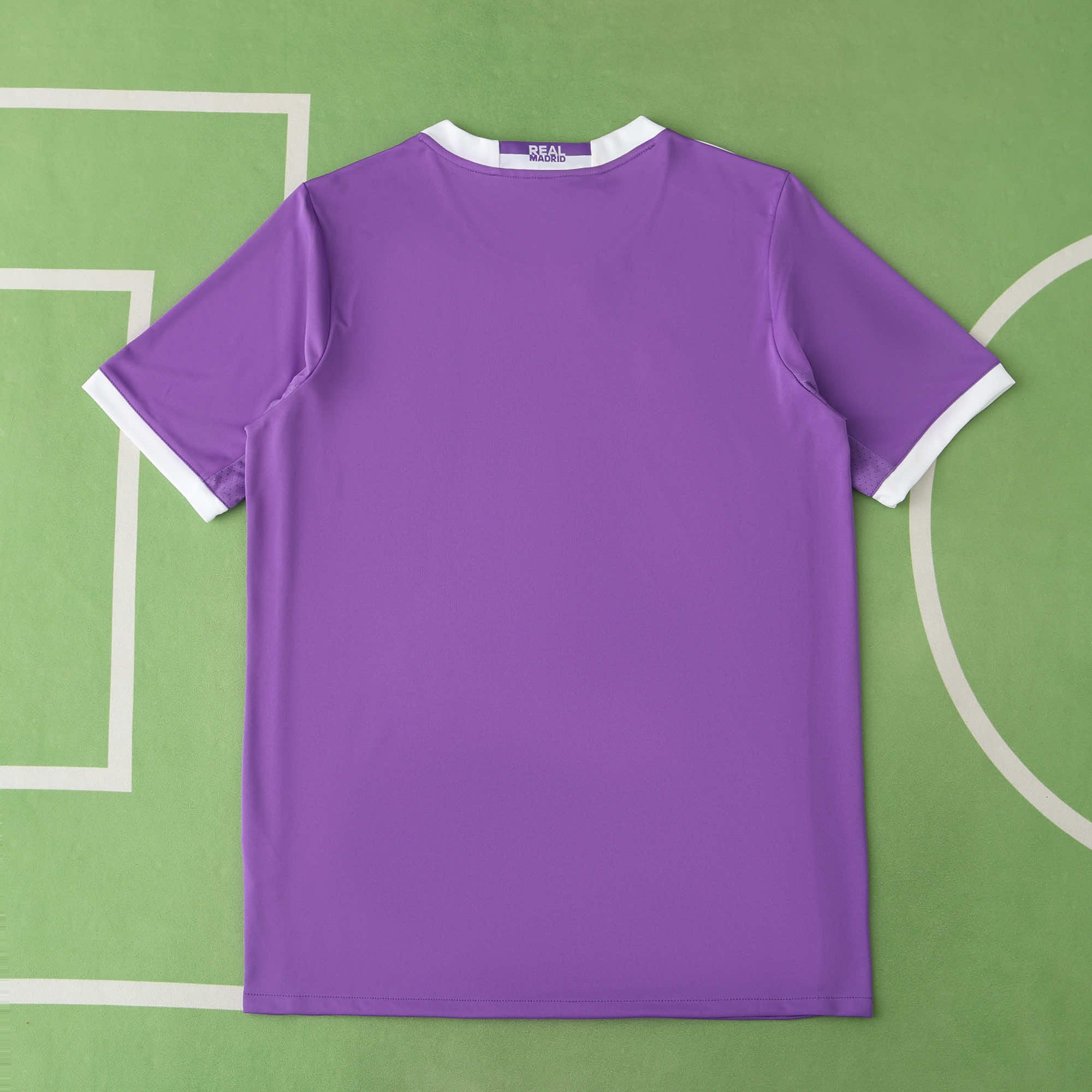 Real Madrid 16/17 în deplasare