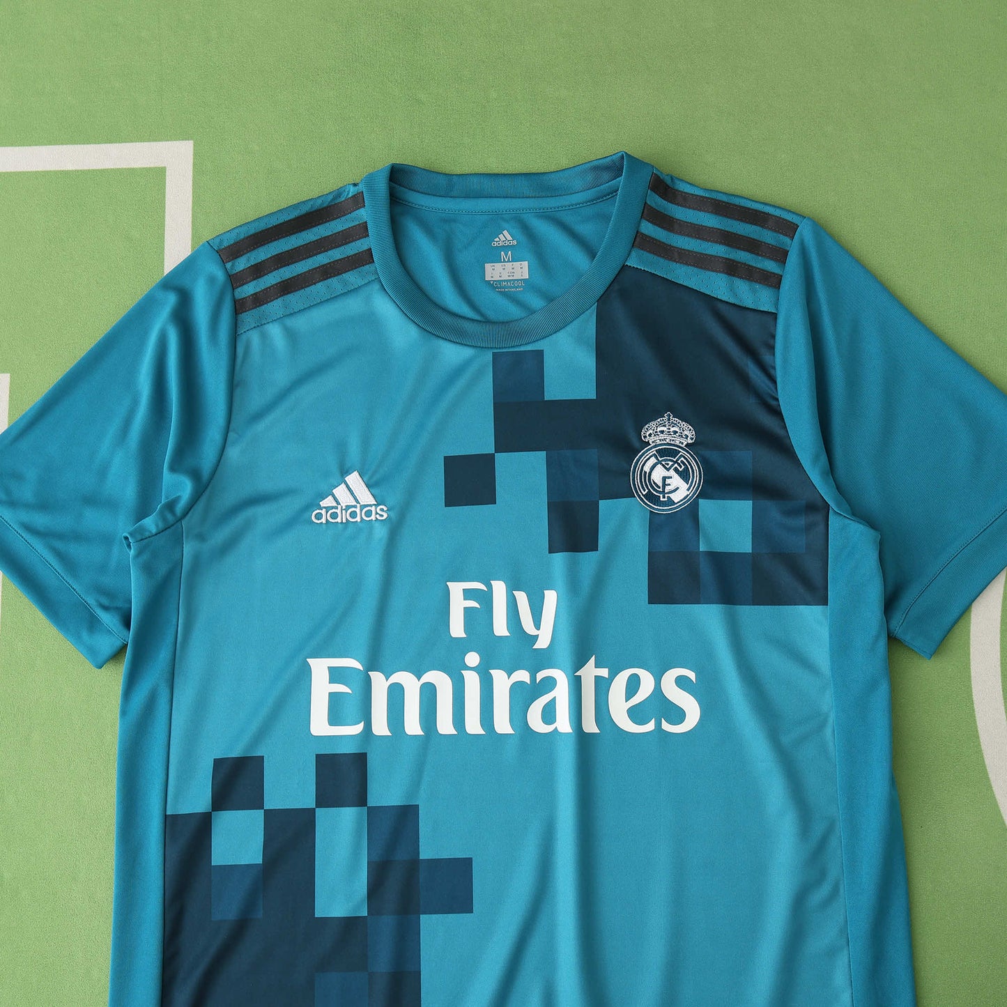 Real Madrid 17/18 Third