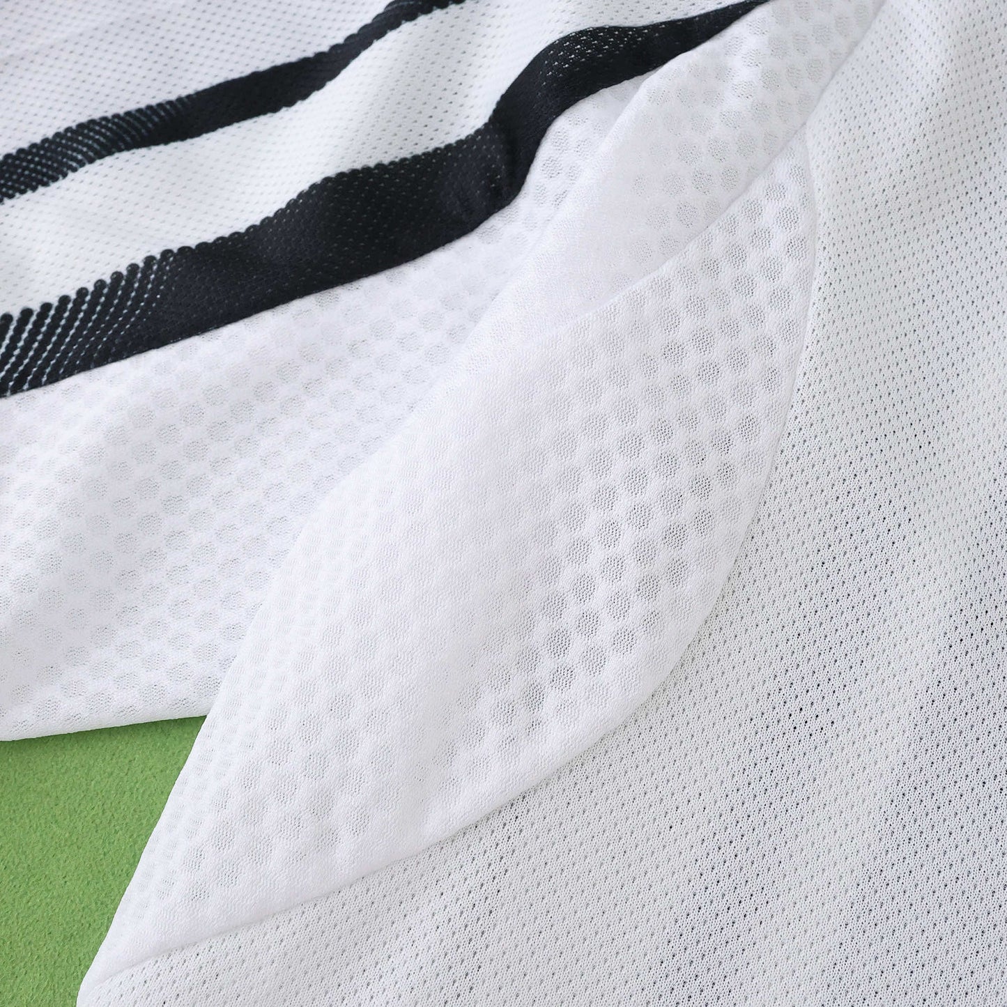 Juventus 25/26 Home Player Edition Jersey (Pre Sale)