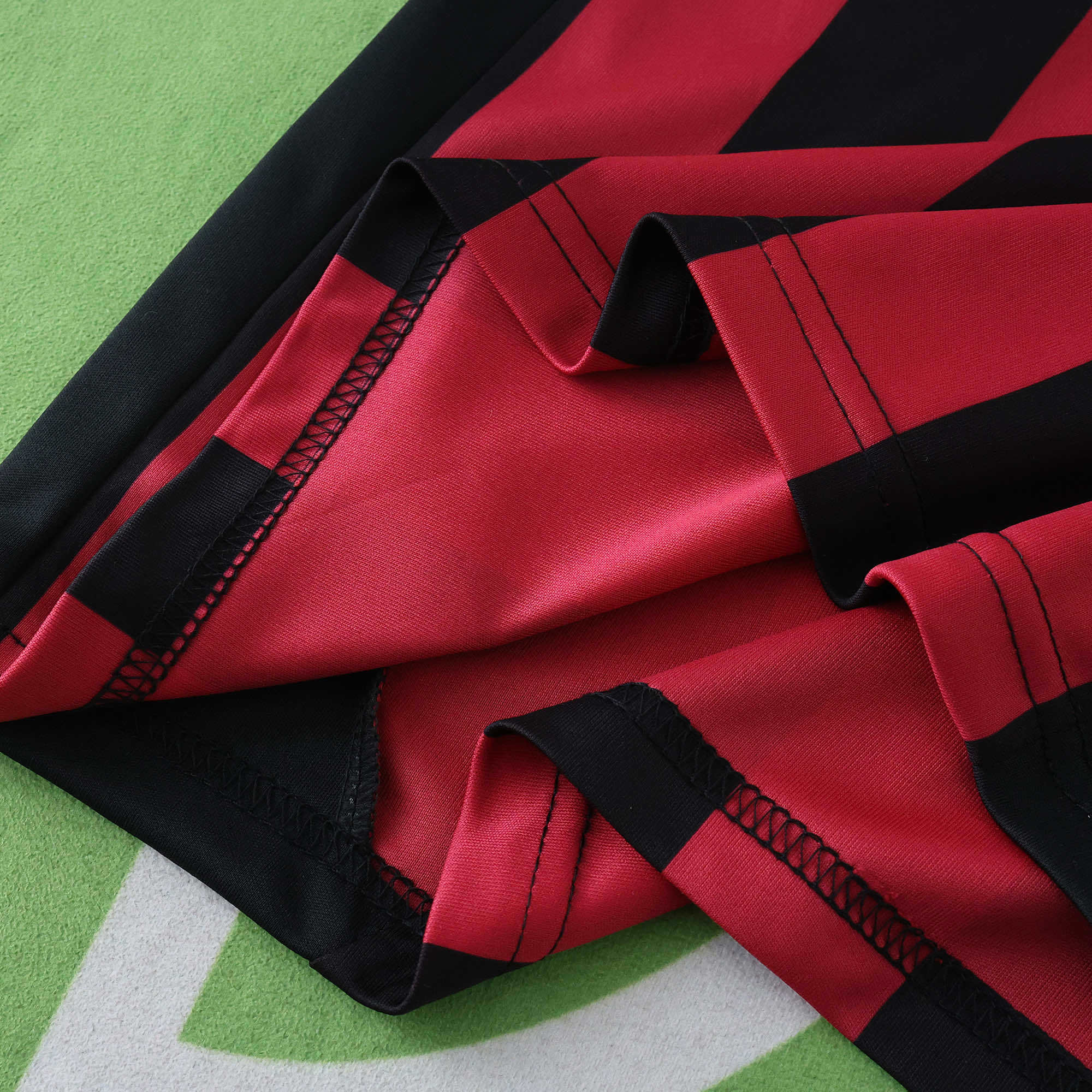 AC Milan 2009/10 Home Retro Jersey – Kids | Ronaldinho #80