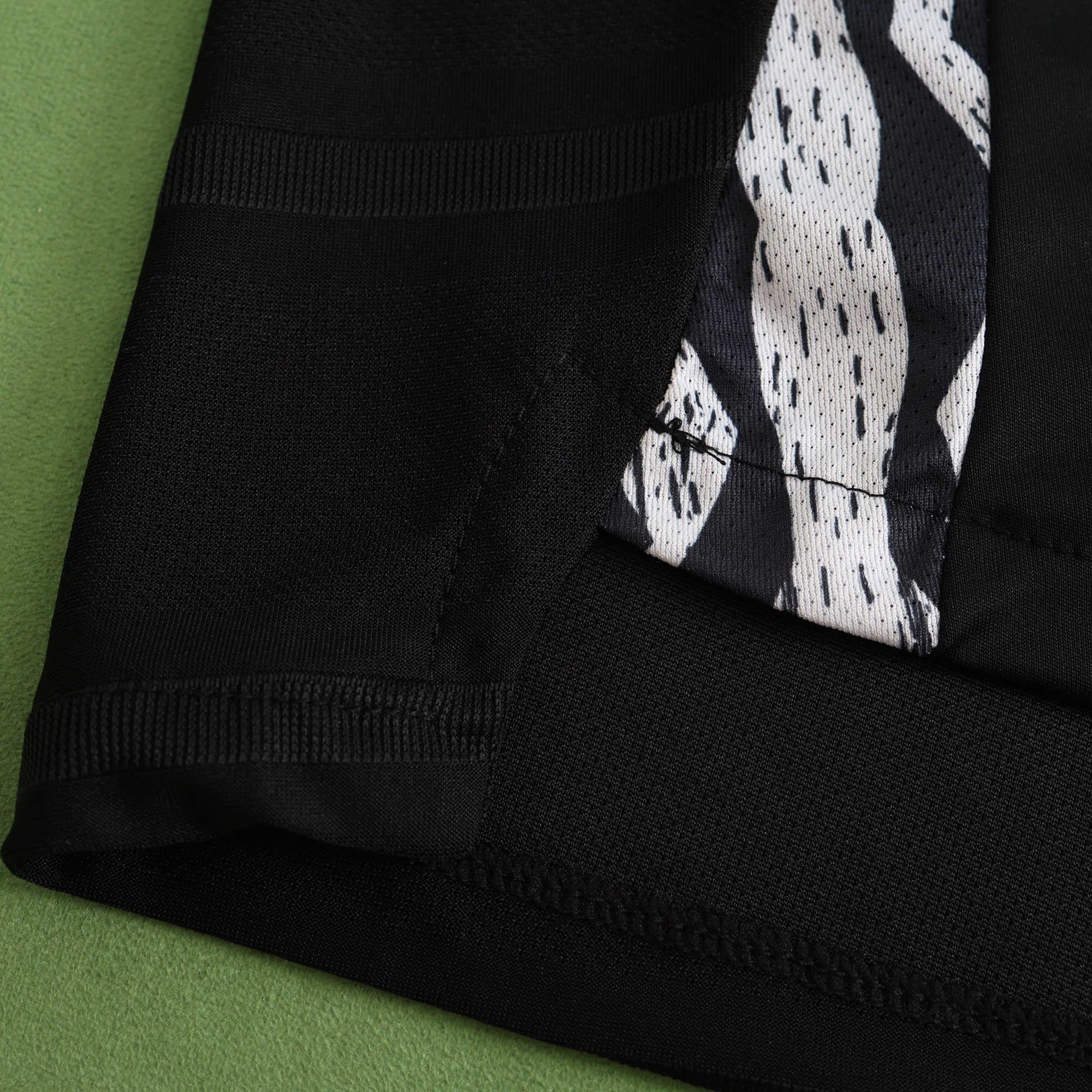 Arsenal 24/25 ediție jucător în deplasare