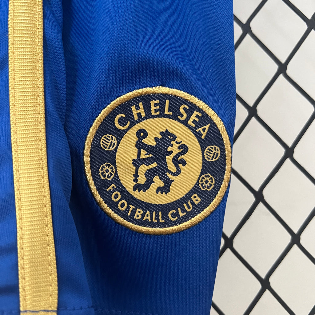 Echipament Chelsea 12/13 acasă pentru copii