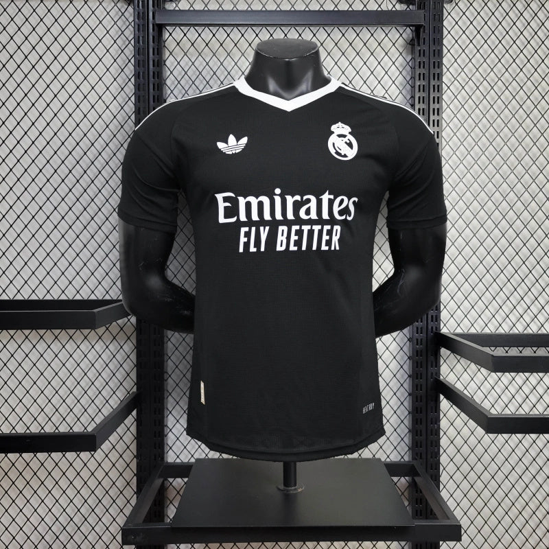 Real Madrid 24/25 Black Player Edition