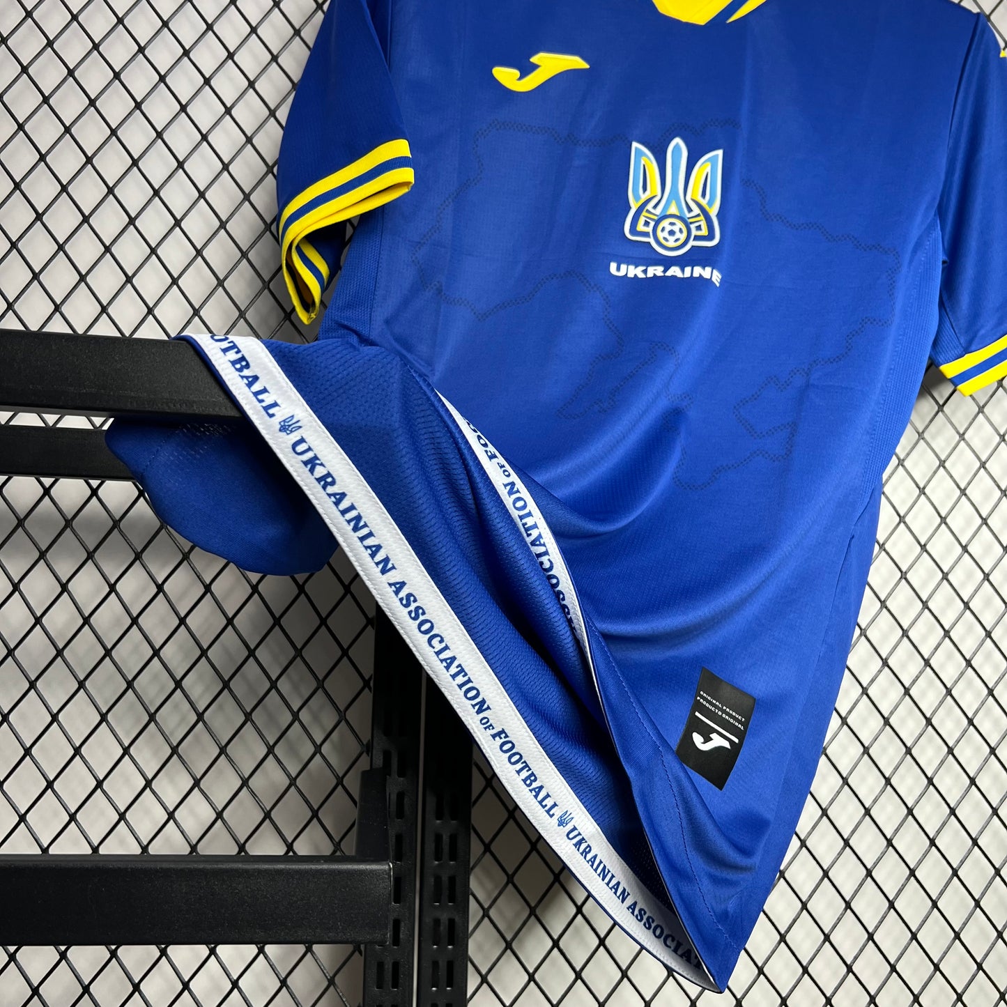 Ukraine 24/25 Away Fan Edition