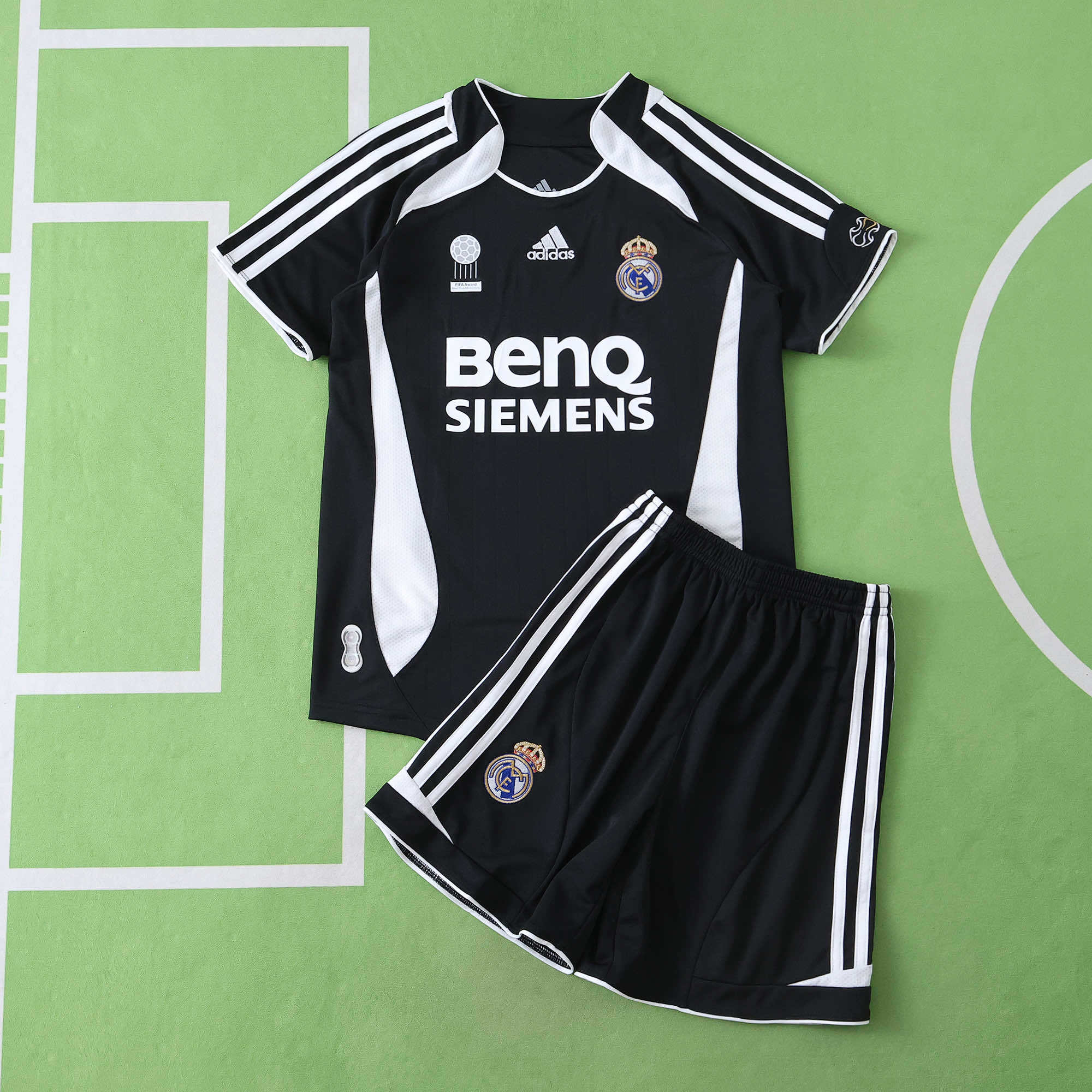 Real Madrid 2006/07 Third Jersey – Kids | Beckham #23