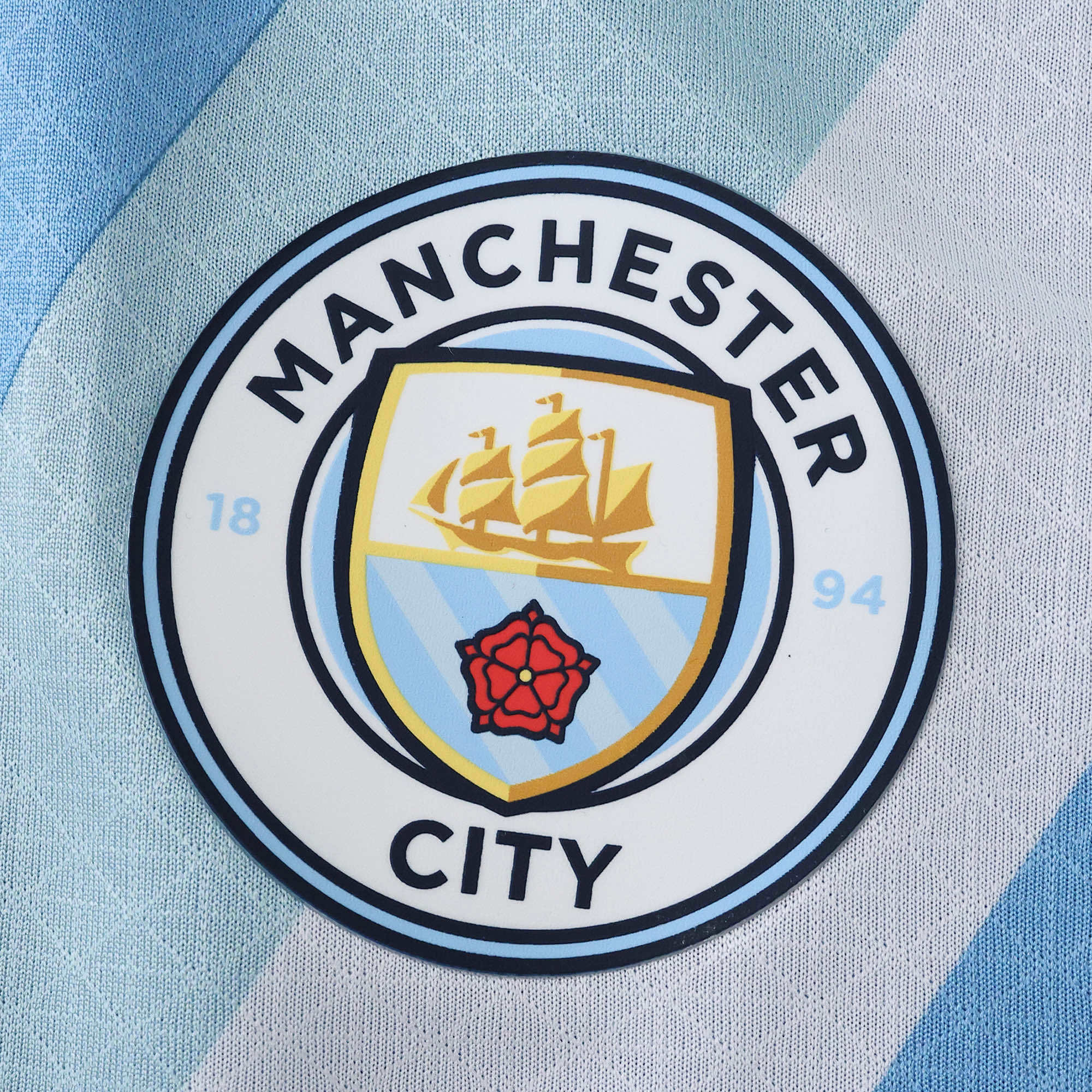 Ediția pentru jucătorii de acasă a echipei Manchester City 25/26