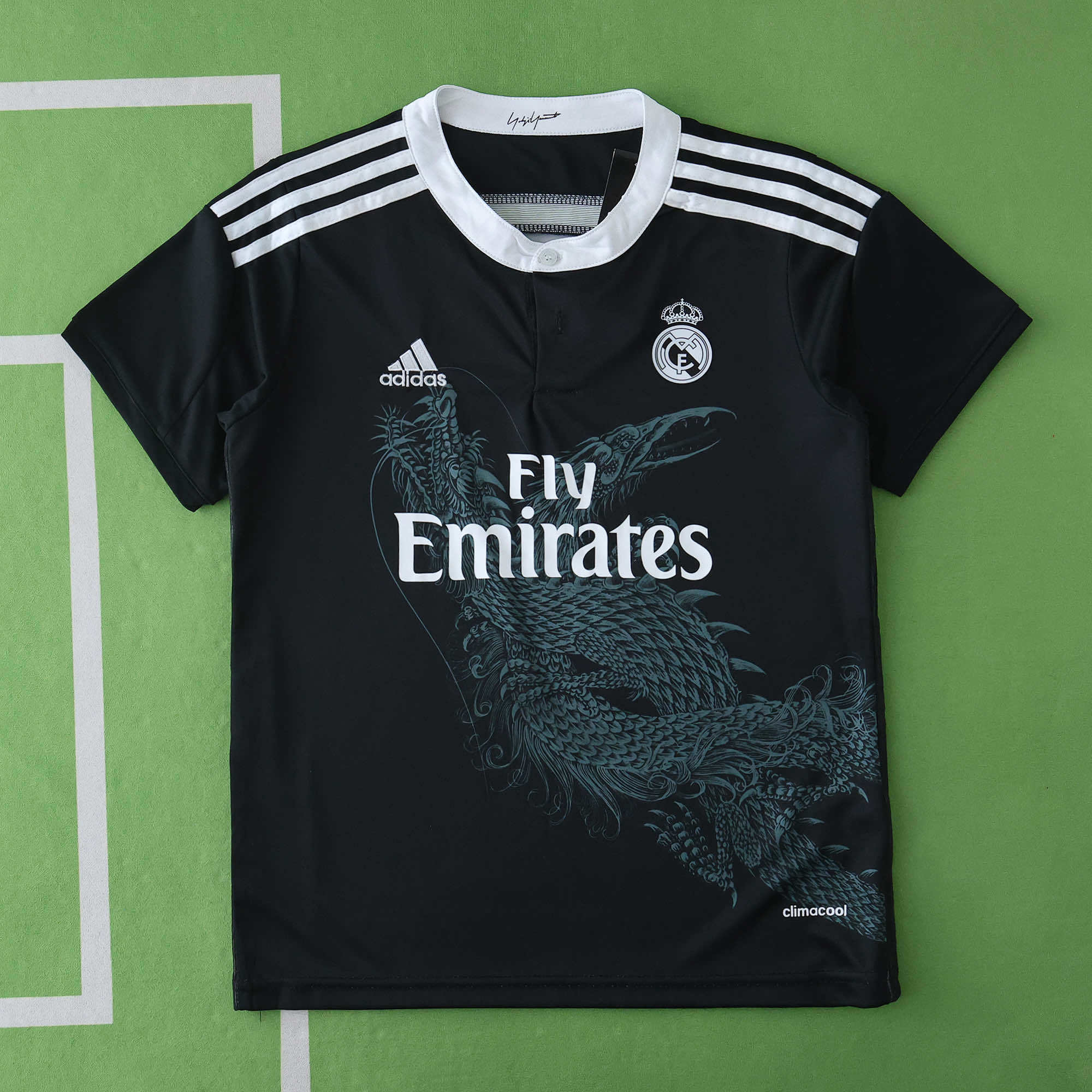 Echipament Real Madrid 14/15 pentru copii