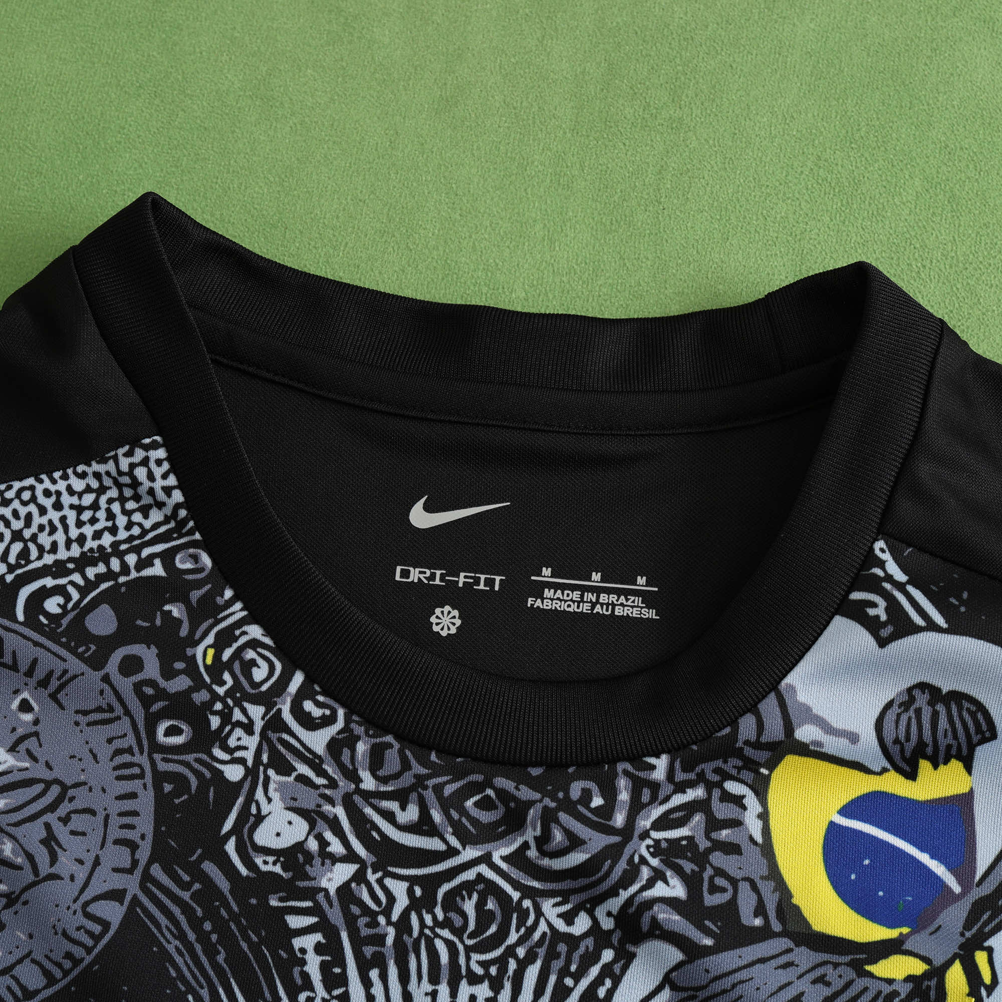 Brazilia Isus Black and Grey Special Edition