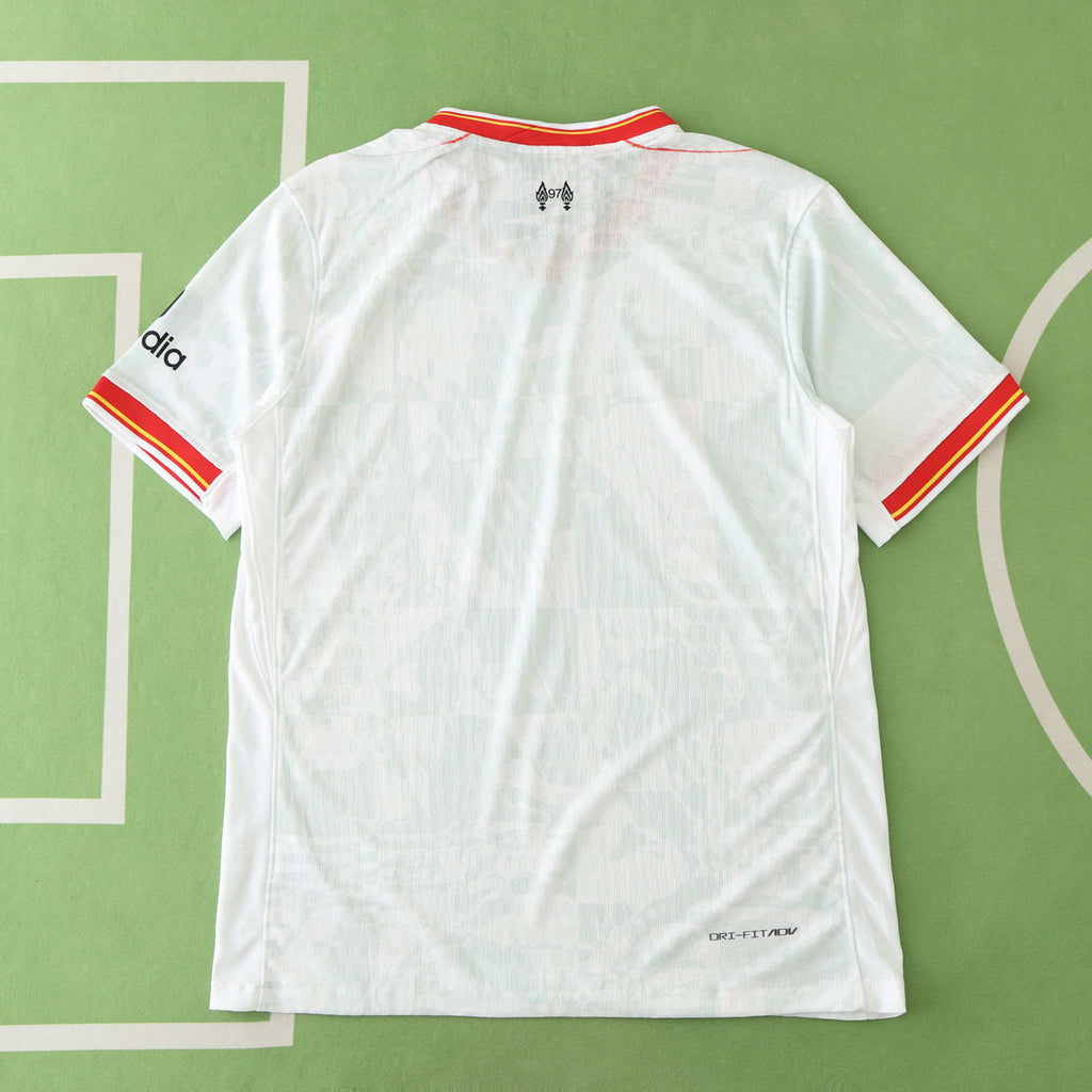 Liverpool 24/25 ediție jucător în deplasare