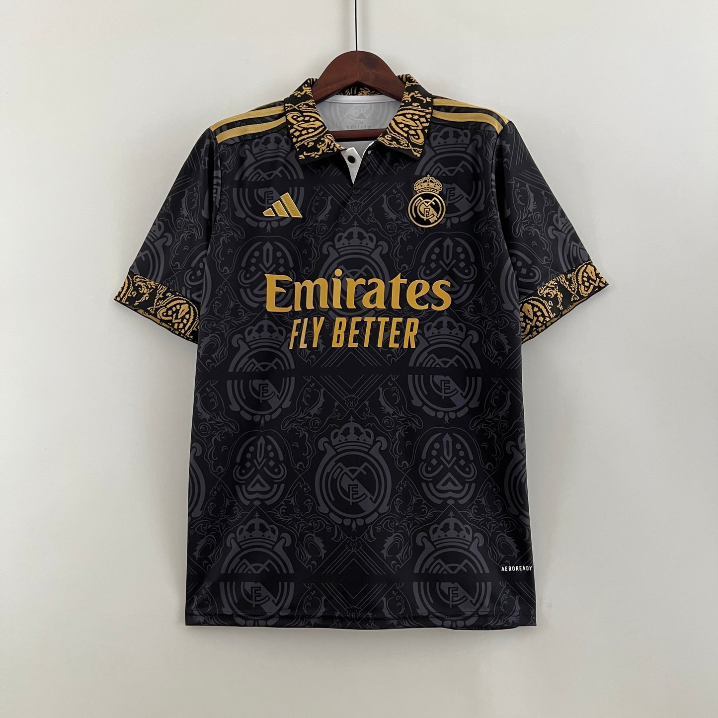 Real Madrid 23/24 Big Logo Black