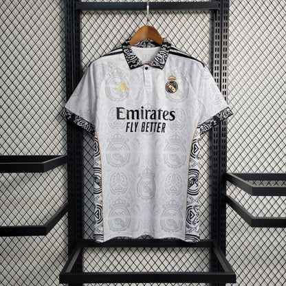 Real Madrid 23/24 Big Logo Fan Edition