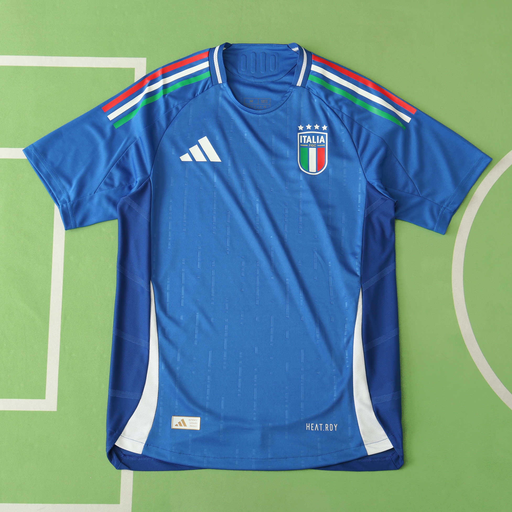 Ediția pentru jucători acasă 24/25 din Italia