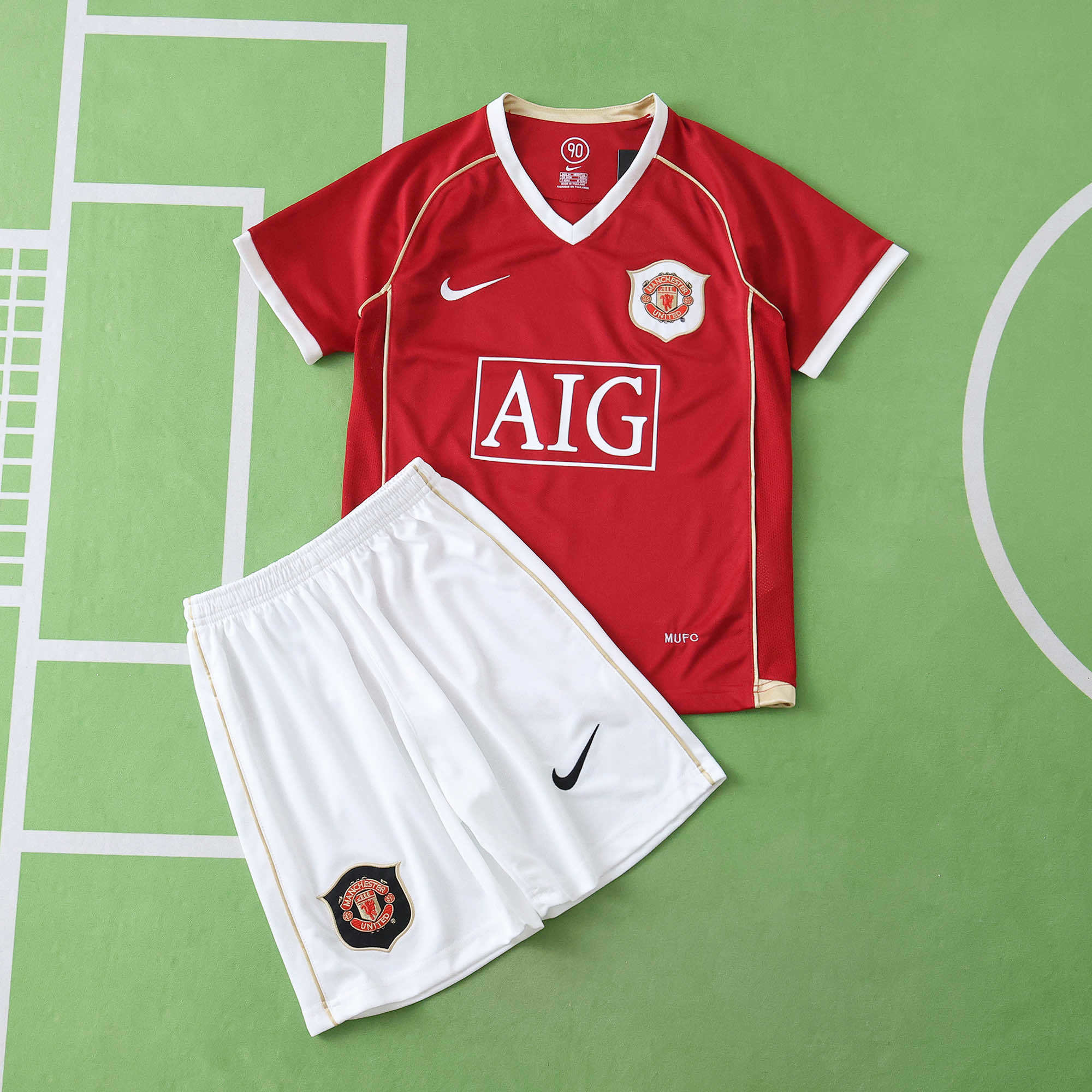 Echipament Manchester United 06/07 pentru copii