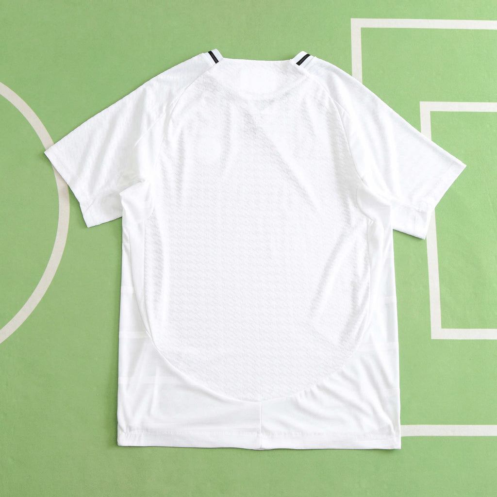 Real Madrid 24/25 Home Player Edition 