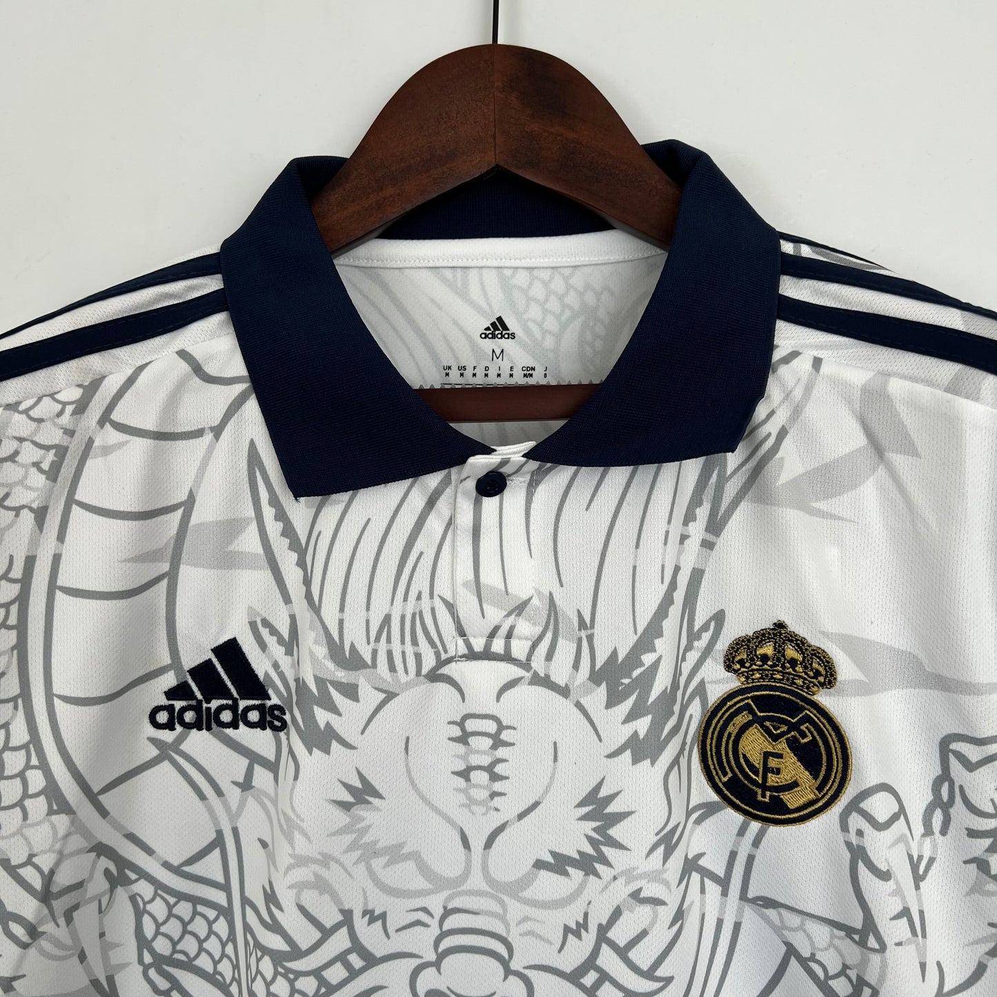 Real Madrid 24/25 White Dragon Ediție Fan