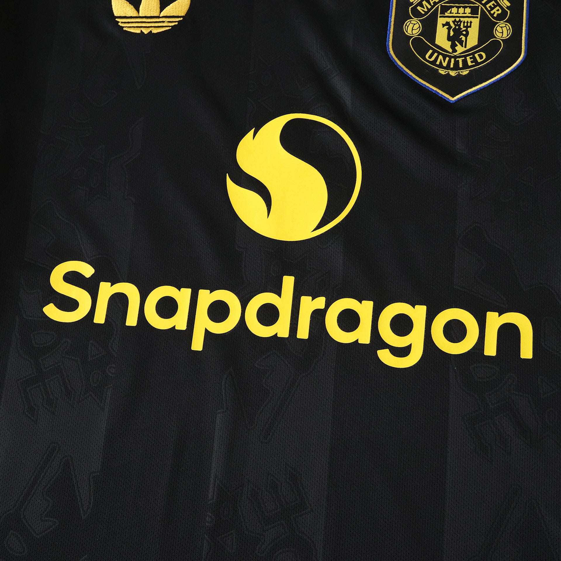 Tricou Manchester United 25/26, ediție specială pentru fani, cu mânecă lungă