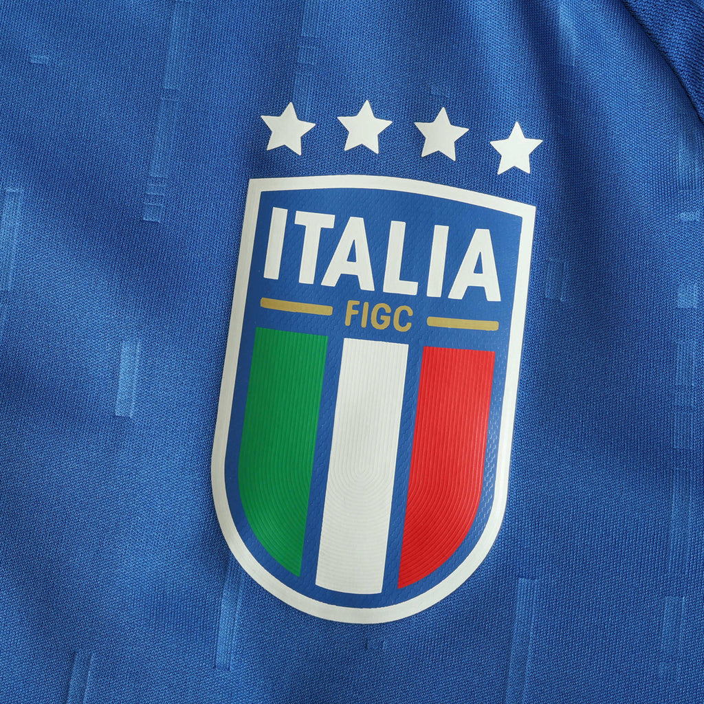 Ediția pentru jucători acasă 24/25 din Italia