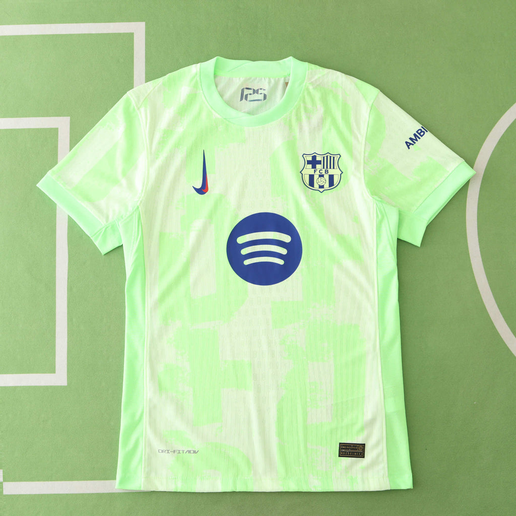 FC Barcelona 24/25 Ediția a treia pentru jucători 