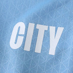 Ediția pentru jucătorii de acasă a echipei Manchester City 25/26
