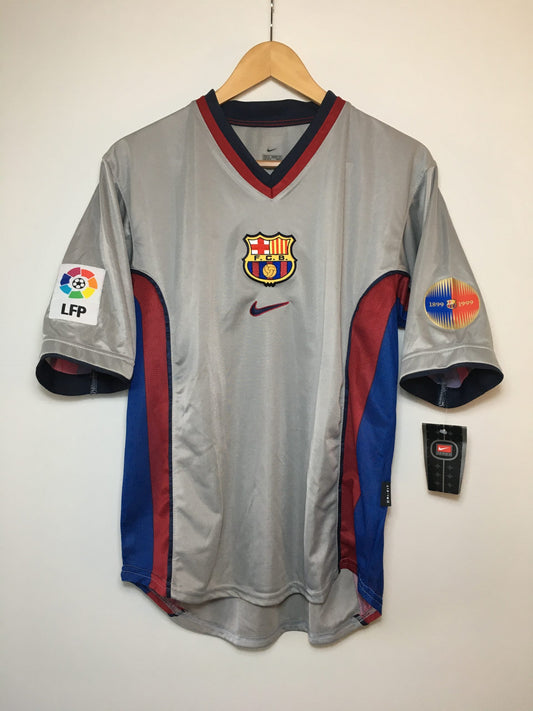 FC Barcelona 99/01 în deplasare