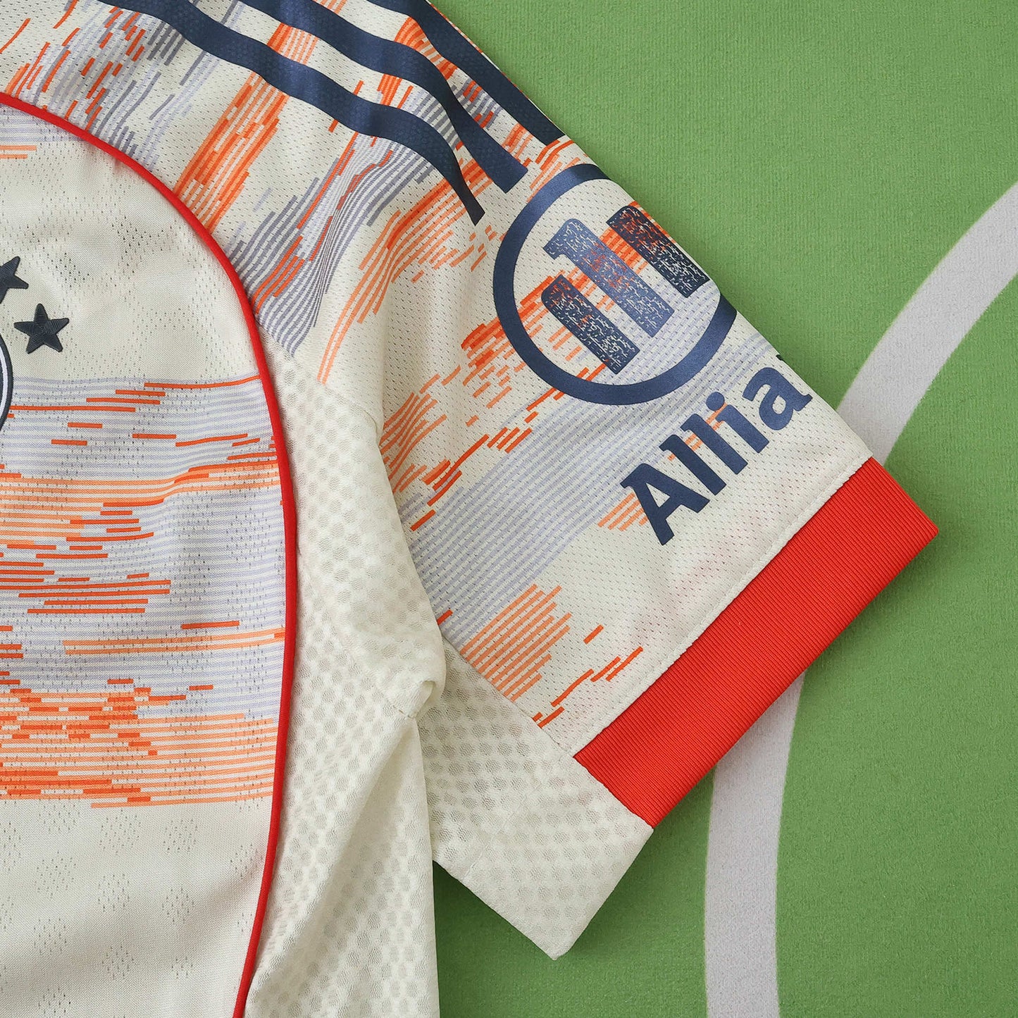 Bayern München 25/26 Away Player Edition Jersey (Pre Sale)