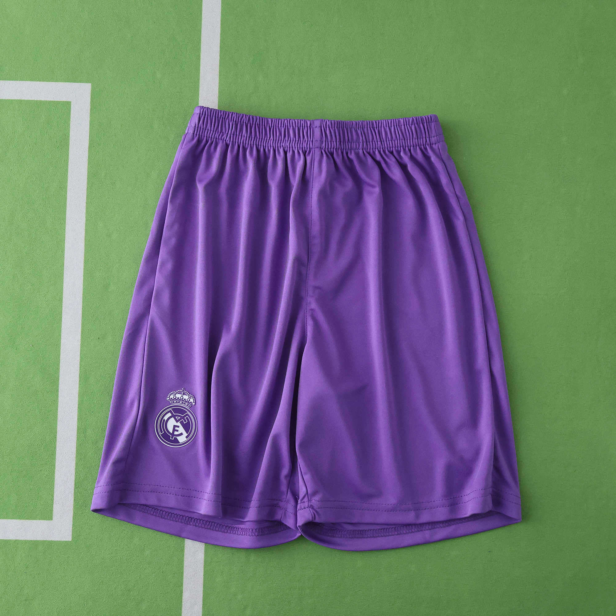 Echipament Real Madrid 16/17 pentru copii