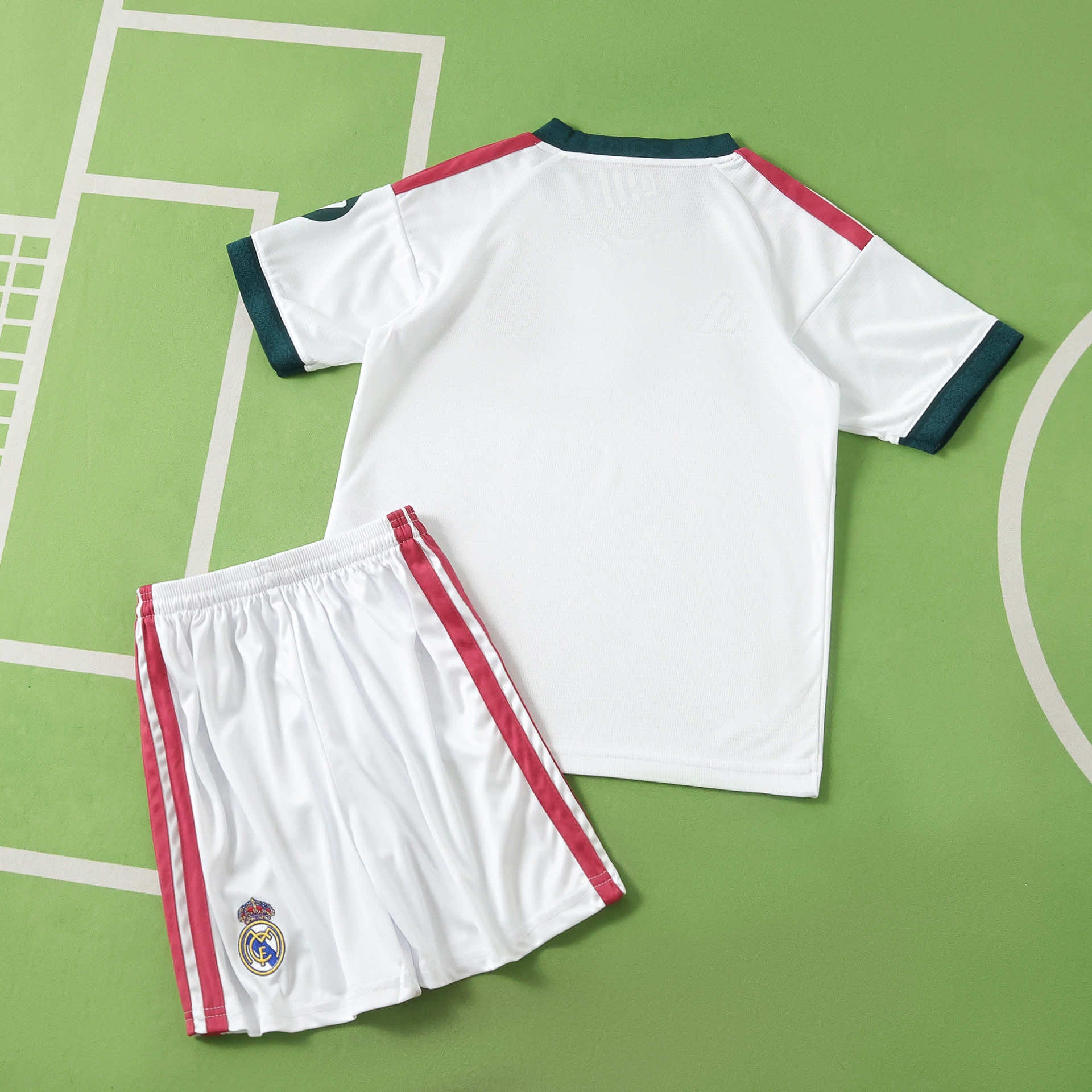 Real Madrid 2026/27 Home Kit For Kids