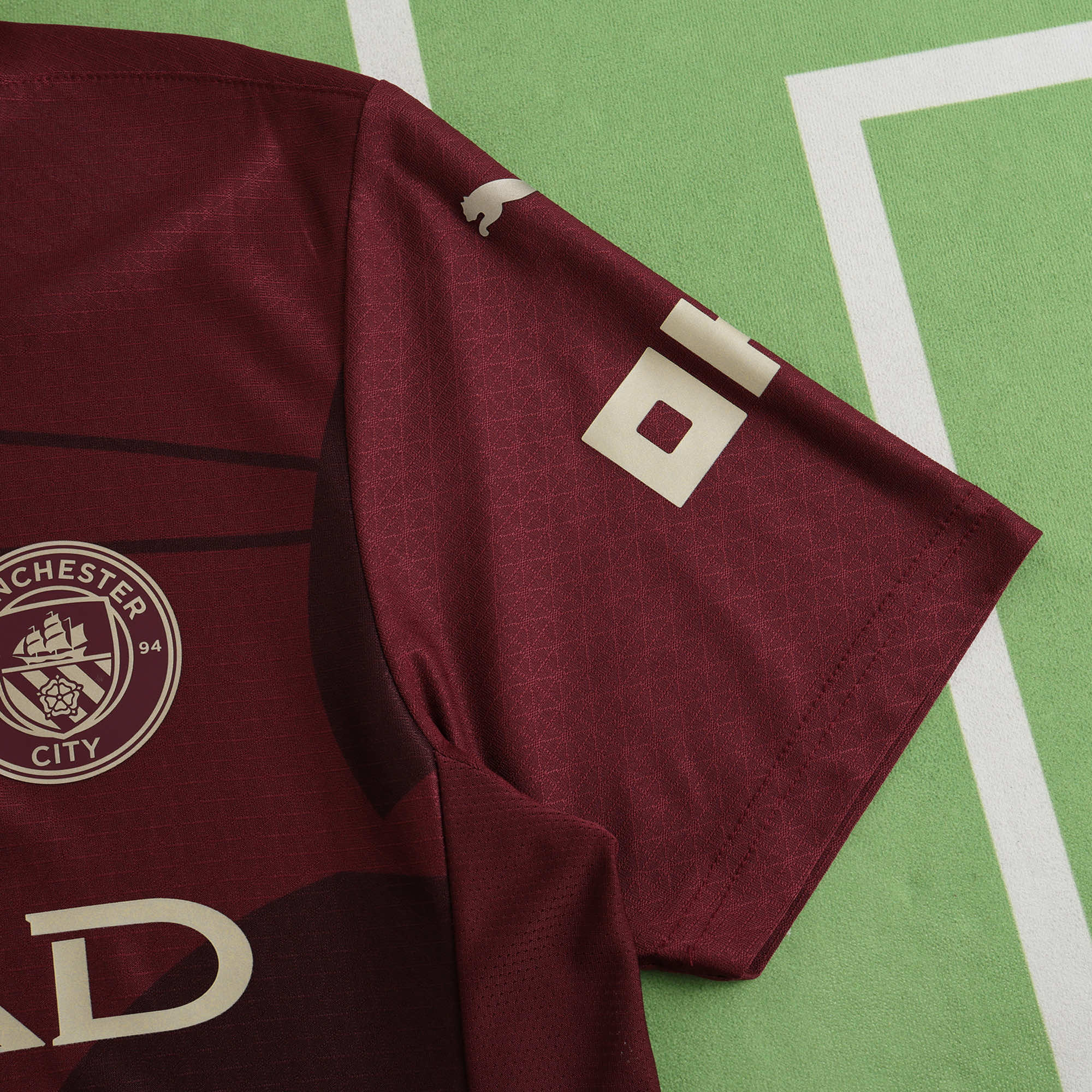 Manchester City 24/25 Ediția al treilea jucător 