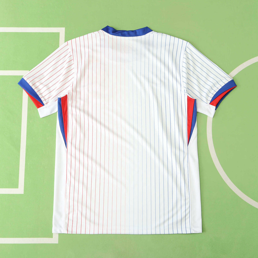 Franța 24/25 Ediție pentru fani în deplasare