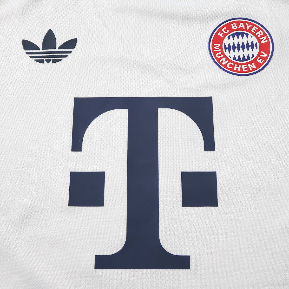FC Bayern München 2026/27 Away Player Edition Jersey