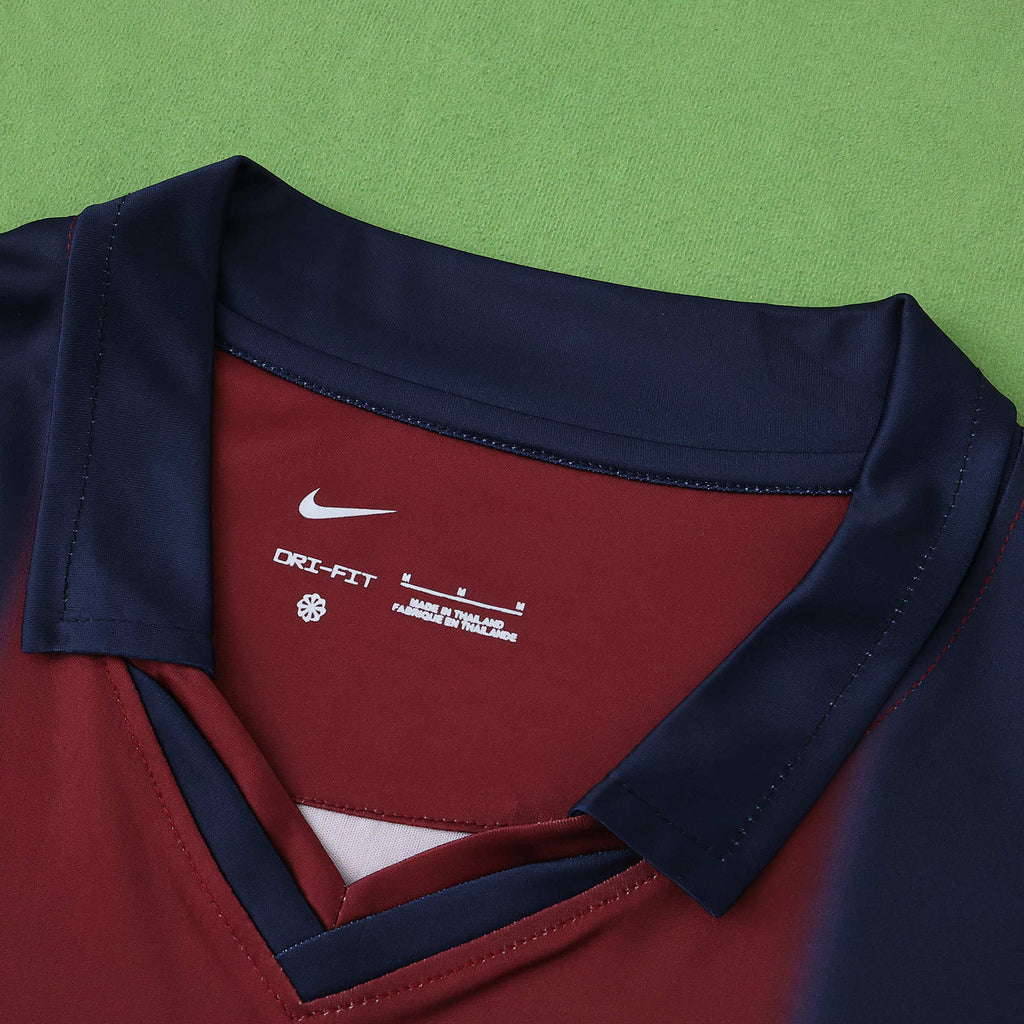 Tricou Barcelona x Travis Scott Retro Skeleton acasă