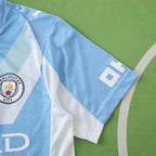 Ediția pentru jucătorii de acasă a echipei Manchester City 25/26